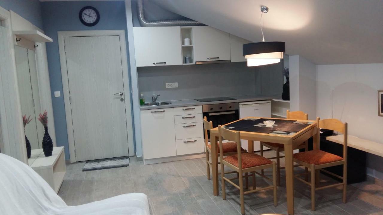 Apartments Sovran Vila Marija Prčanj Zewnętrze zdjęcie