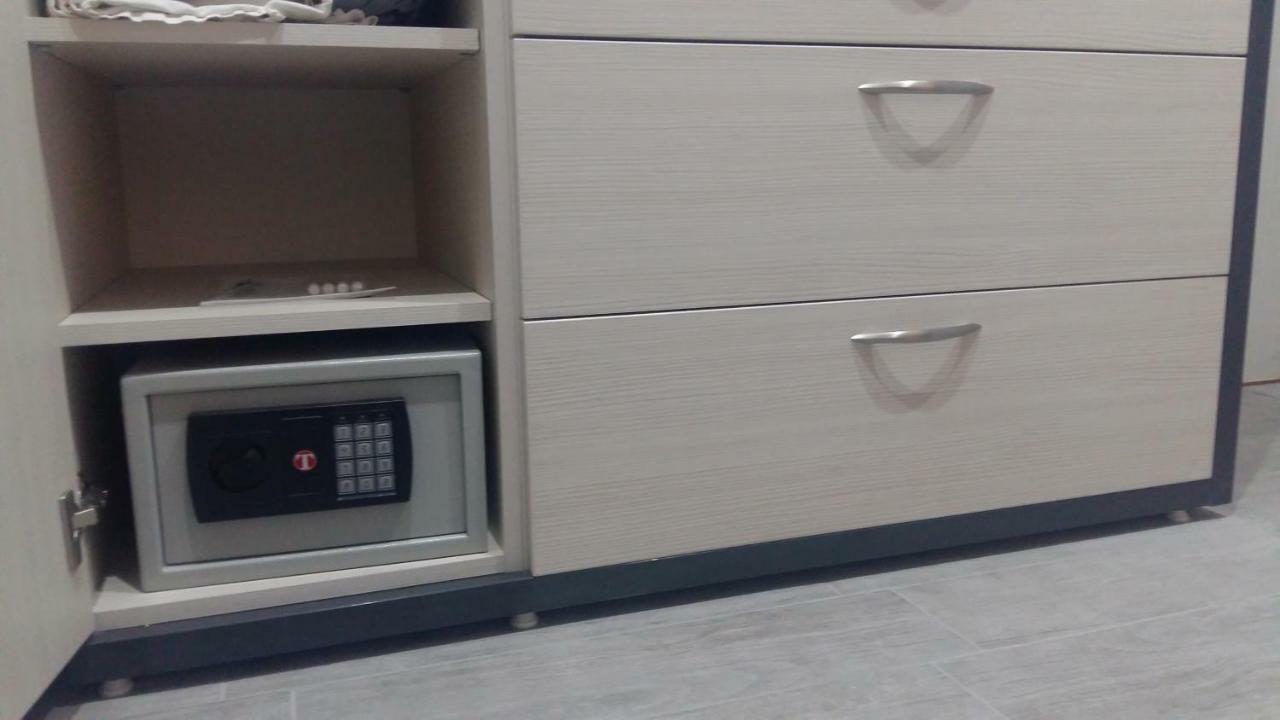 Apartments Sovran Vila Marija Prčanj Zewnętrze zdjęcie