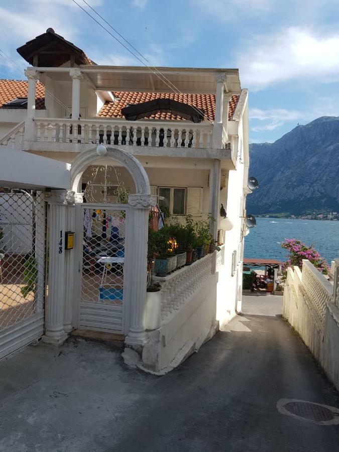 Apartments Sovran Vila Marija Prčanj Zewnętrze zdjęcie